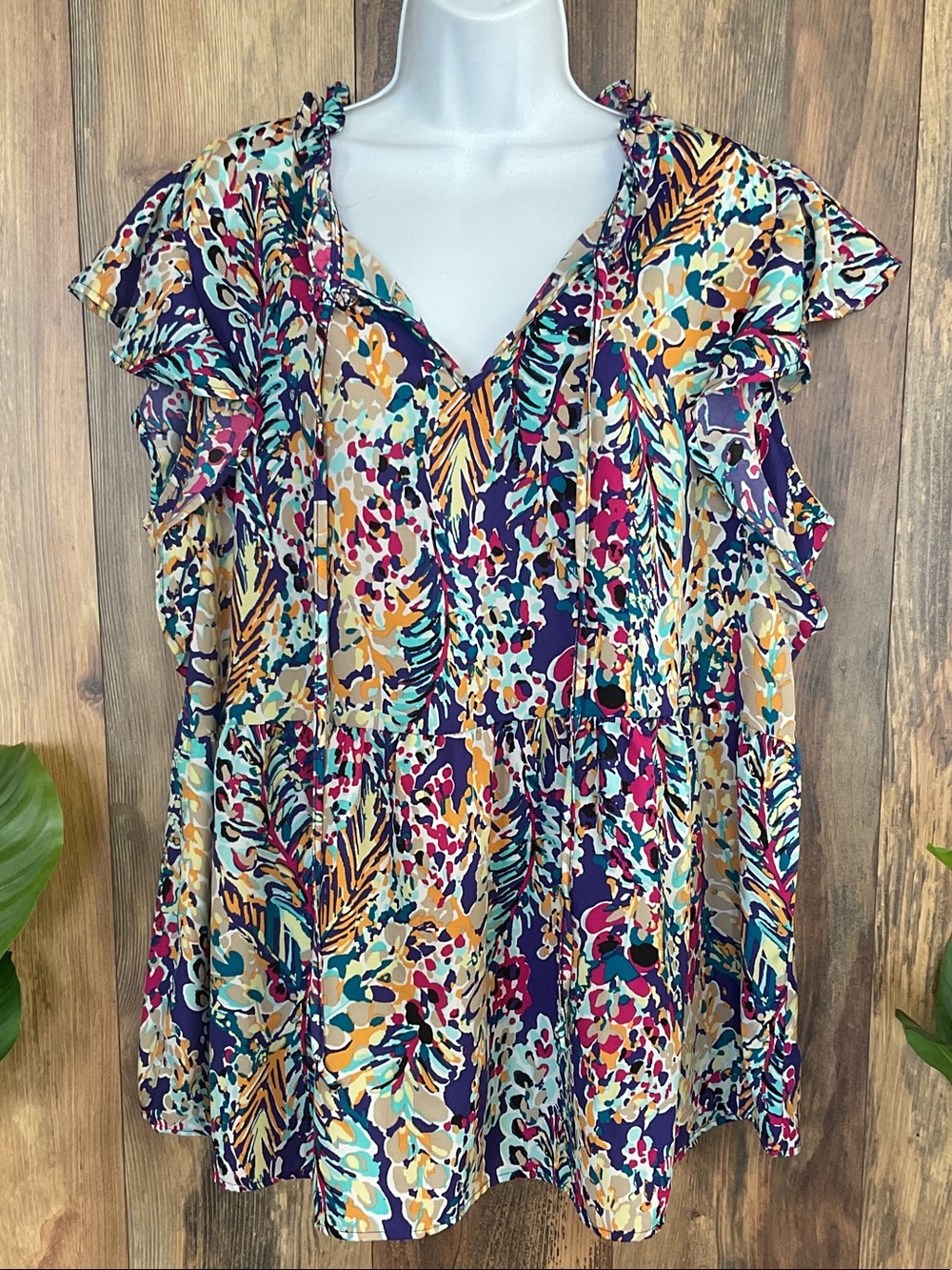 Hailey & Co Printed Flutter Sleeve V-Neck Blouse 3X C221